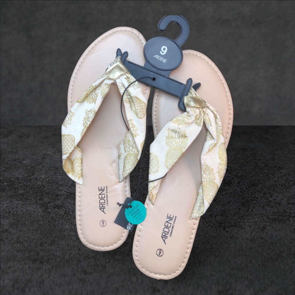 Ardene Beige Flip Flop Sandals with Gold Pineapple-Print Straps